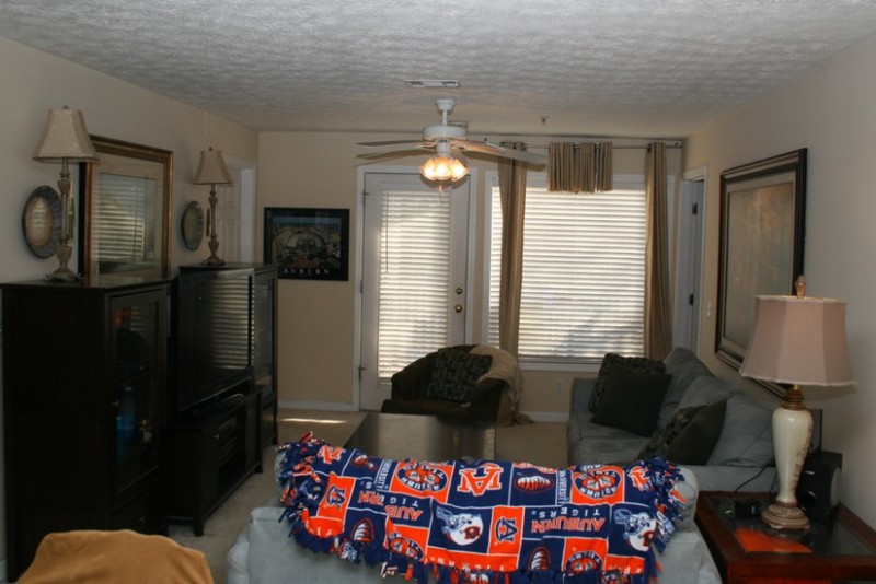 LIVING ROOM LIVING ROOM